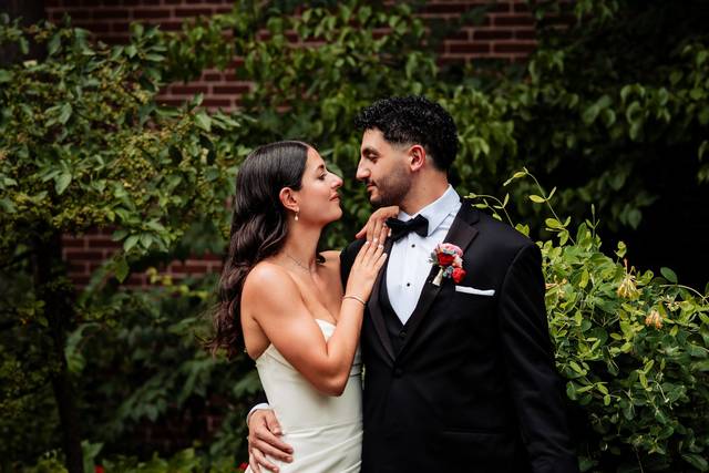 By New Pace Weddings