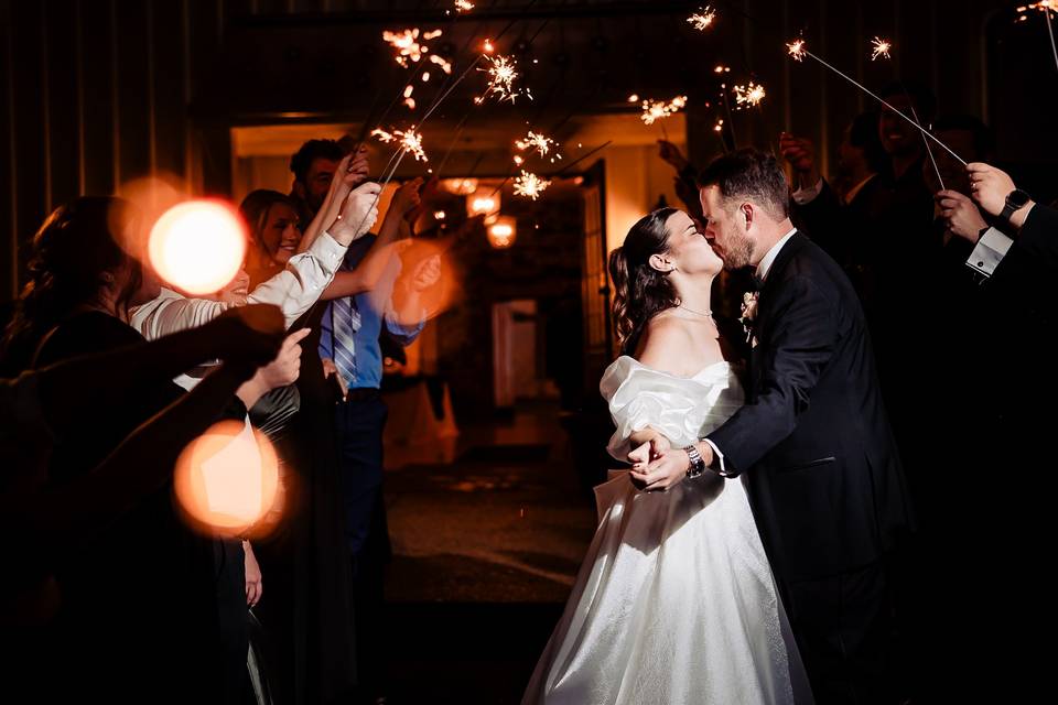 By New Pace Weddings