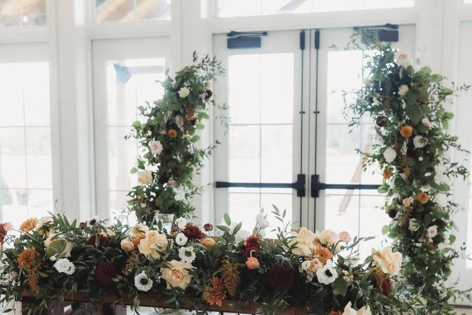 Sweetheart table