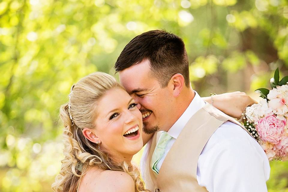 Bride and groom at Shady Wagon Farm