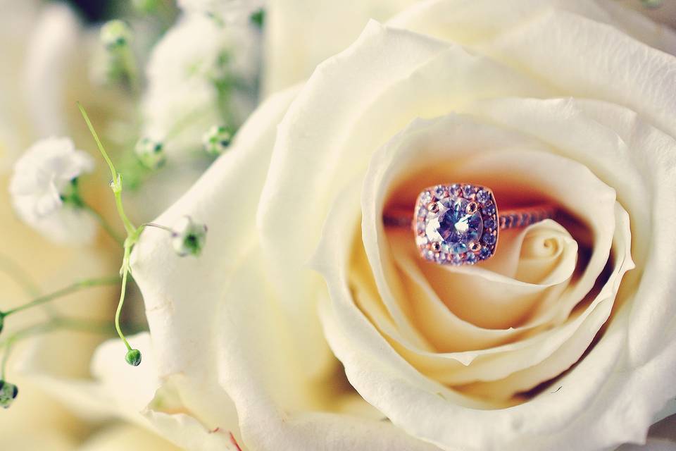 Soft ring with rose