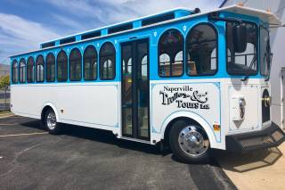 Naperville Trolley & Tours