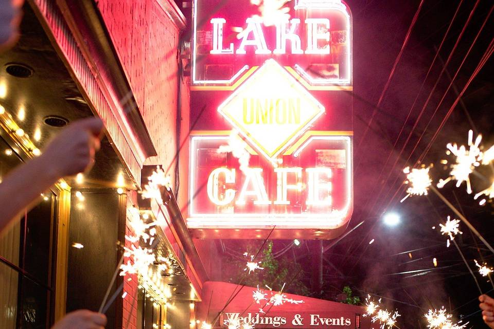 Lake Union Cafe