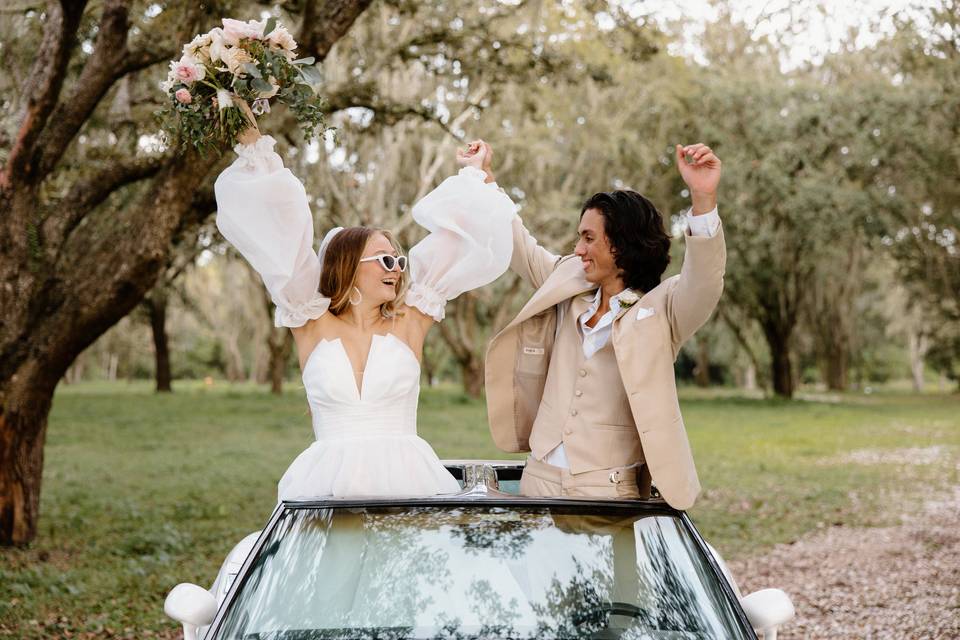 Vintage Car Elopement