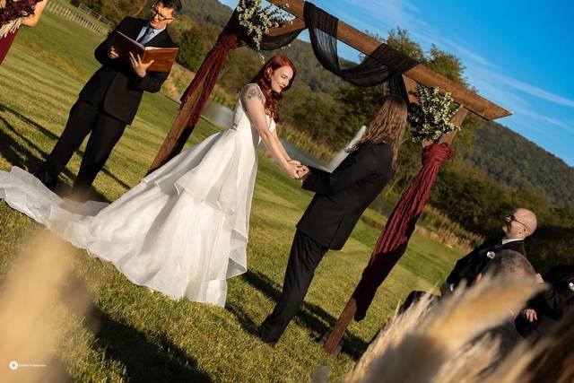 Matt Sims Officiant