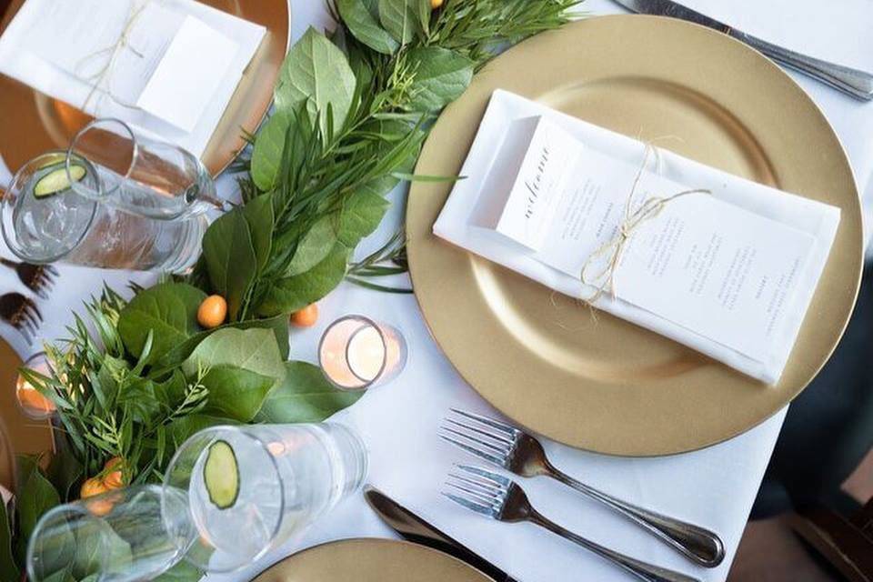 Table setting and menu card