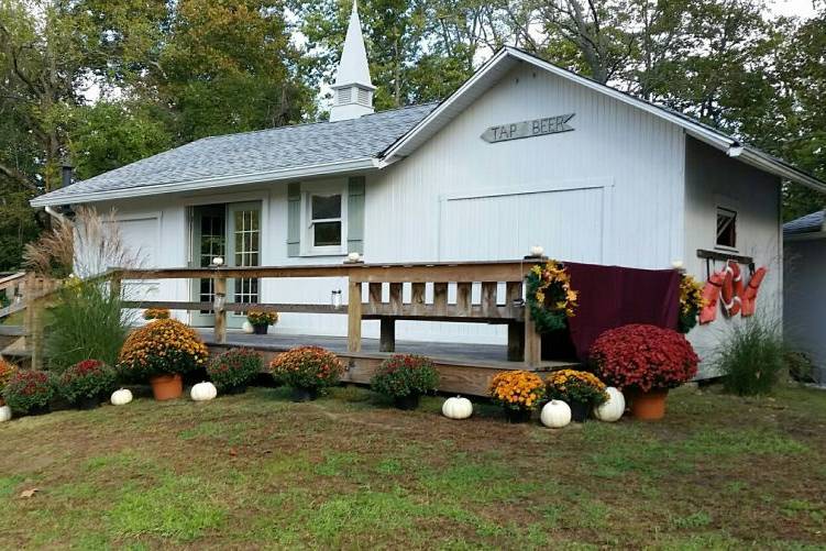 The Wolf Creek Retreat at Historic Elm Lake