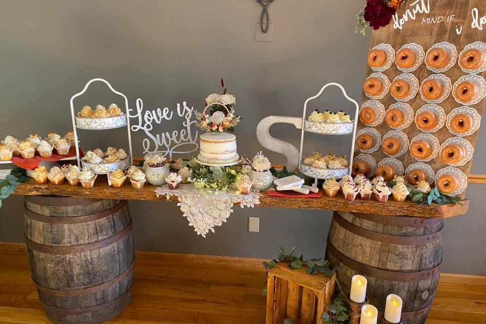 Loma Cakes and Catering