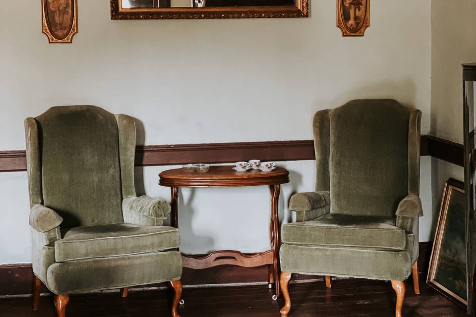 The Salon Lounge Area