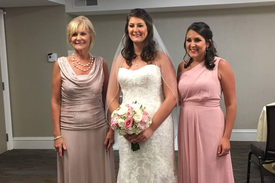Mom Bride Sister
