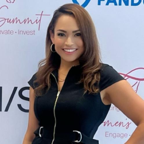 Gaby Flores