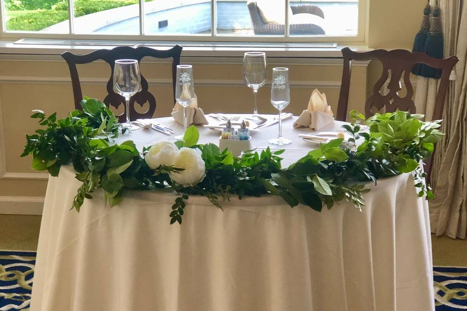 Sweetheart table