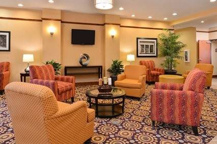 Comfort Suites - Champaign, Urbana