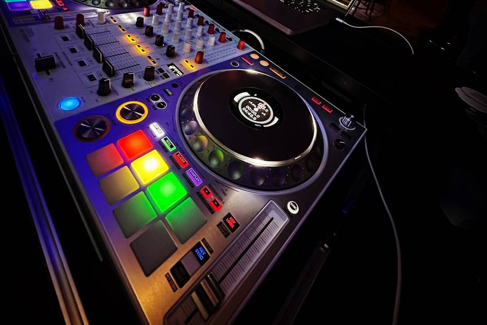 DJ equipment