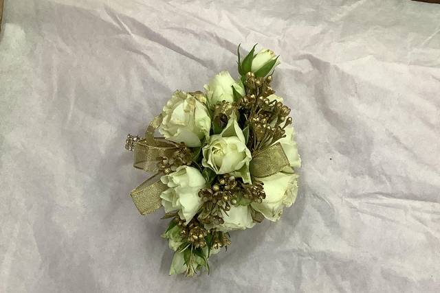 Boutonnière with Corsage