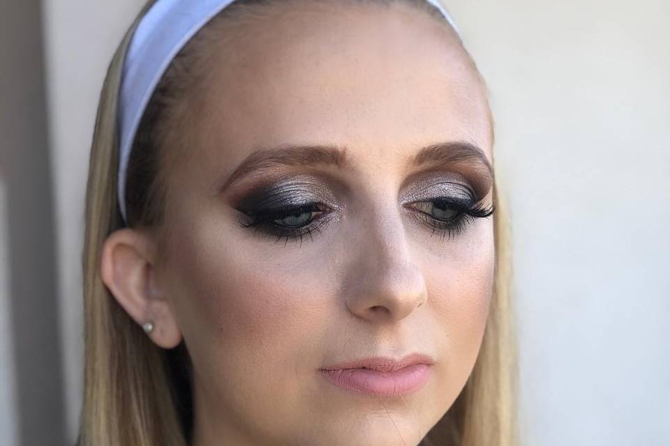 Glam makeup