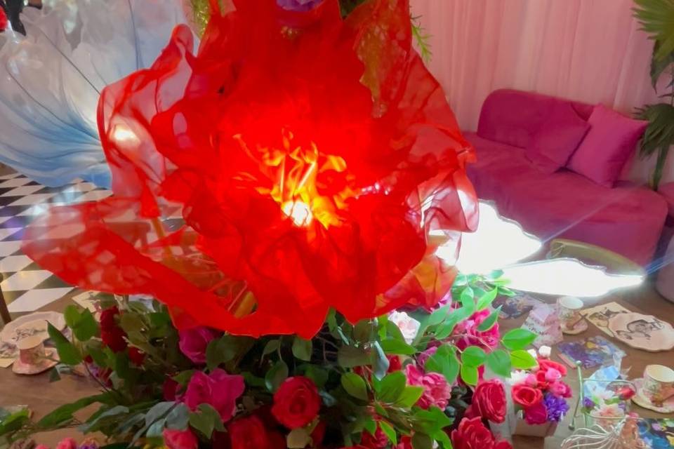 Red blossom light