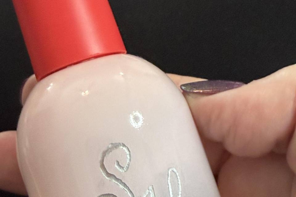 Engraving wedding favors