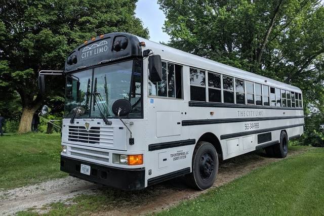 White Limo Bus