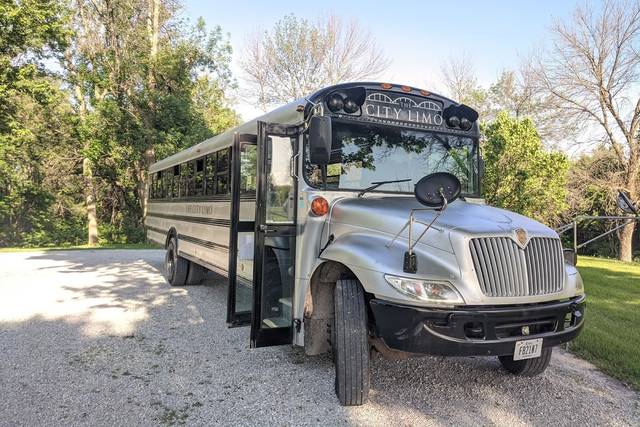 Silver Limo Bus
