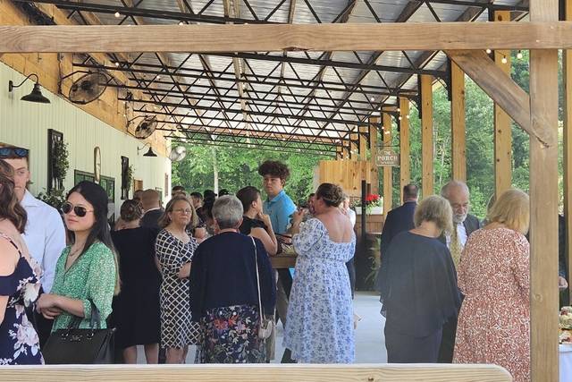 Timberlee Farm Wedding and Event Center
