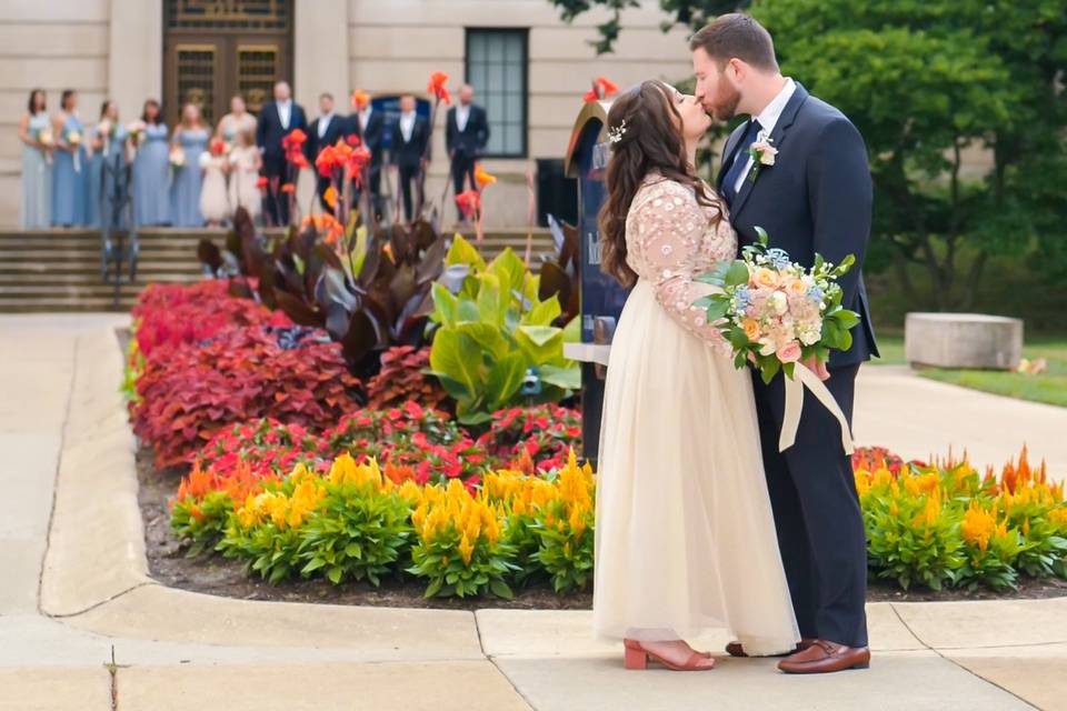 Summer Wedding Couple Kiss