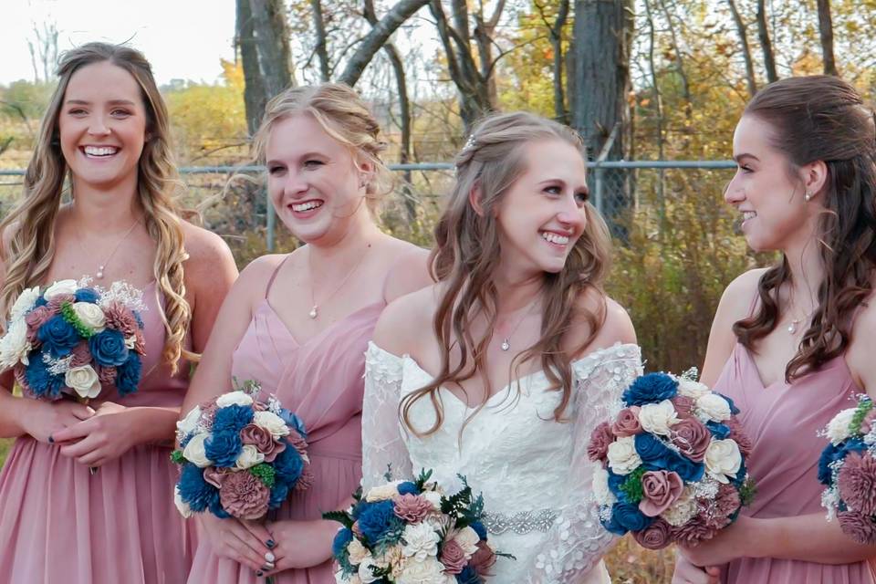 Fall Weddig Bridal Party Girls