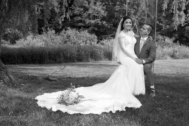 DBecker Studios - Perona Farms