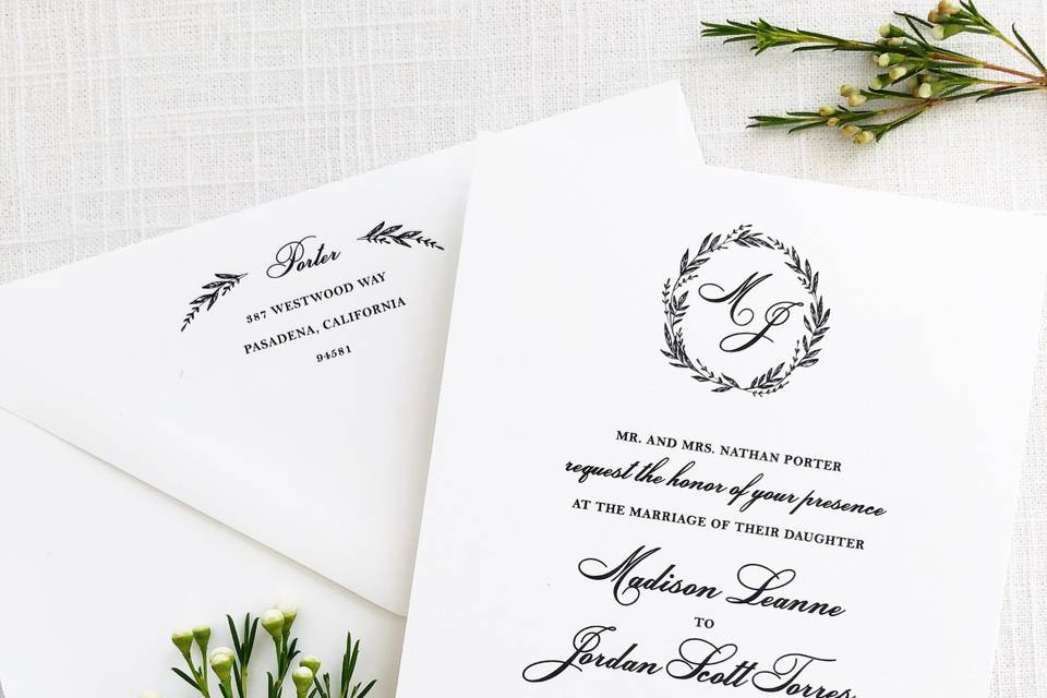 Classic Wreath Invitation