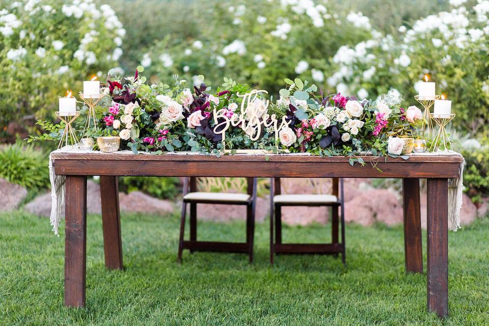 Sweetheart table