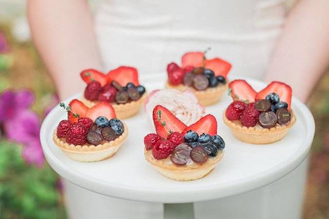 Mini fruit tarts