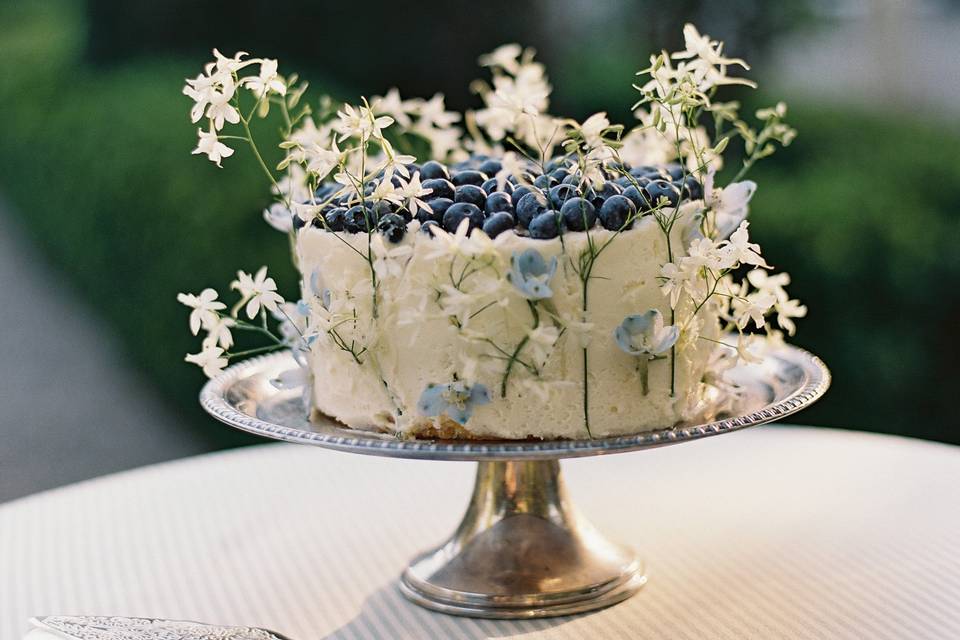 Beaulieu Garden cake