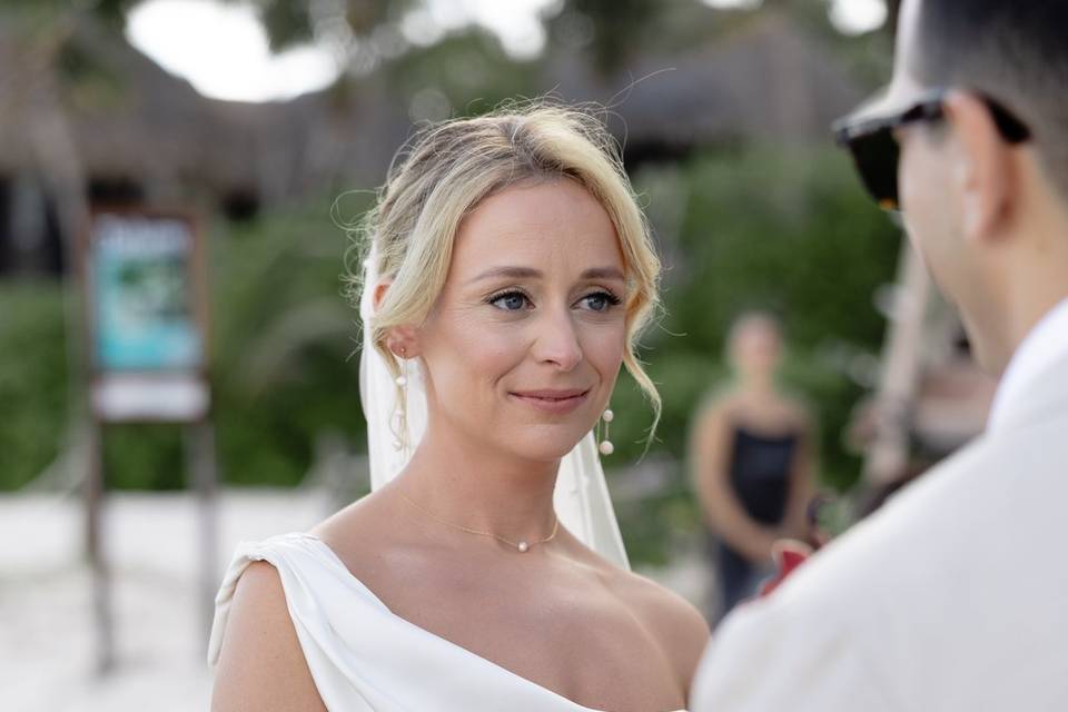 Bride make up and hair