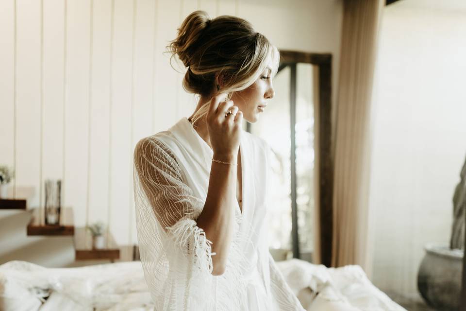 Tulum Bride Make up and hair
