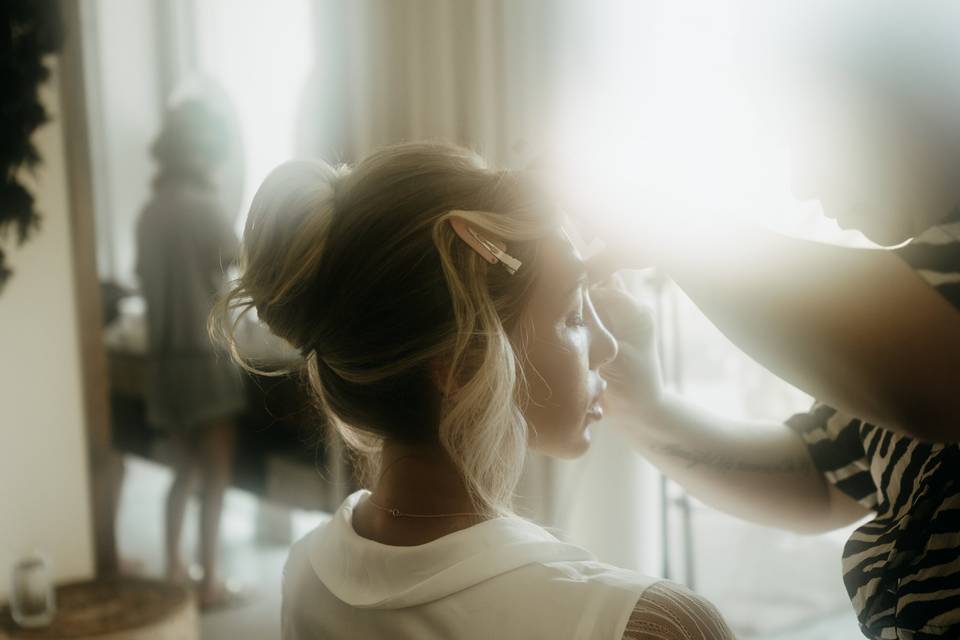 Tulum Bride Make up and hair