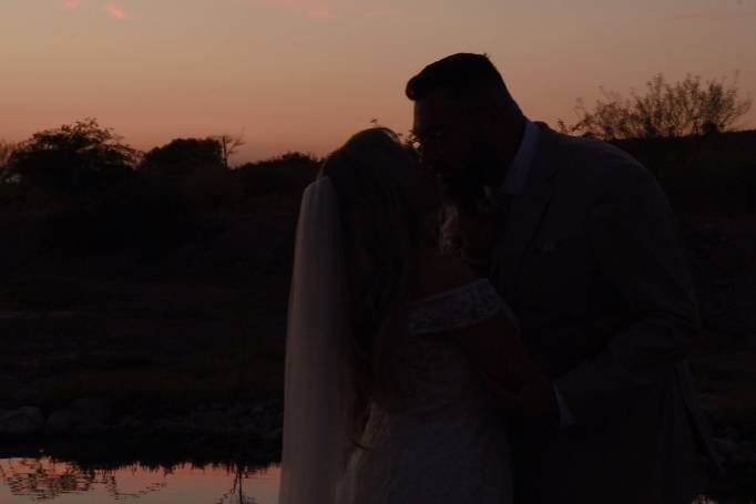 Hidden Lakes Wedding at Sunset