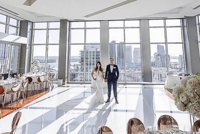 The Ultimate Skybox At Diamond View Tower - Venue - San Diego, CA -  WeddingWire