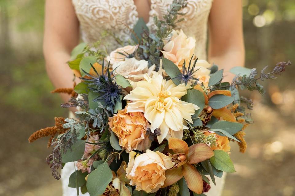 Dusty mauve and fall bouquets