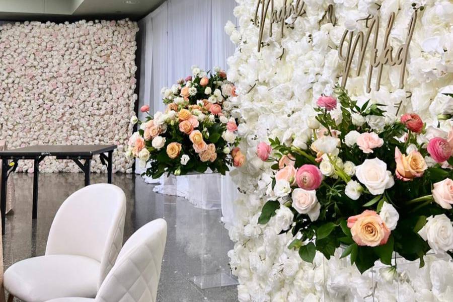 Blush/White Flowerwall