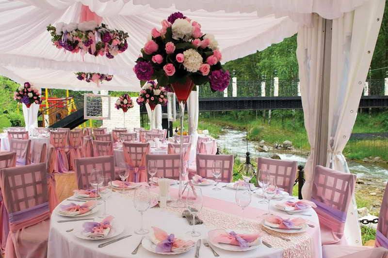 Table setting with floral centerpiece