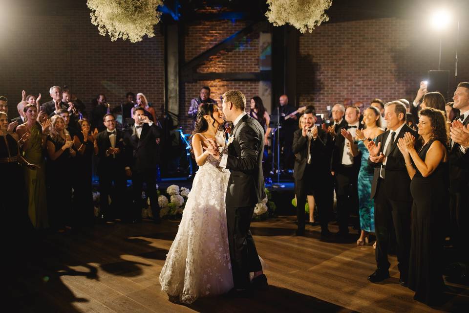 BVTLive! First Dance