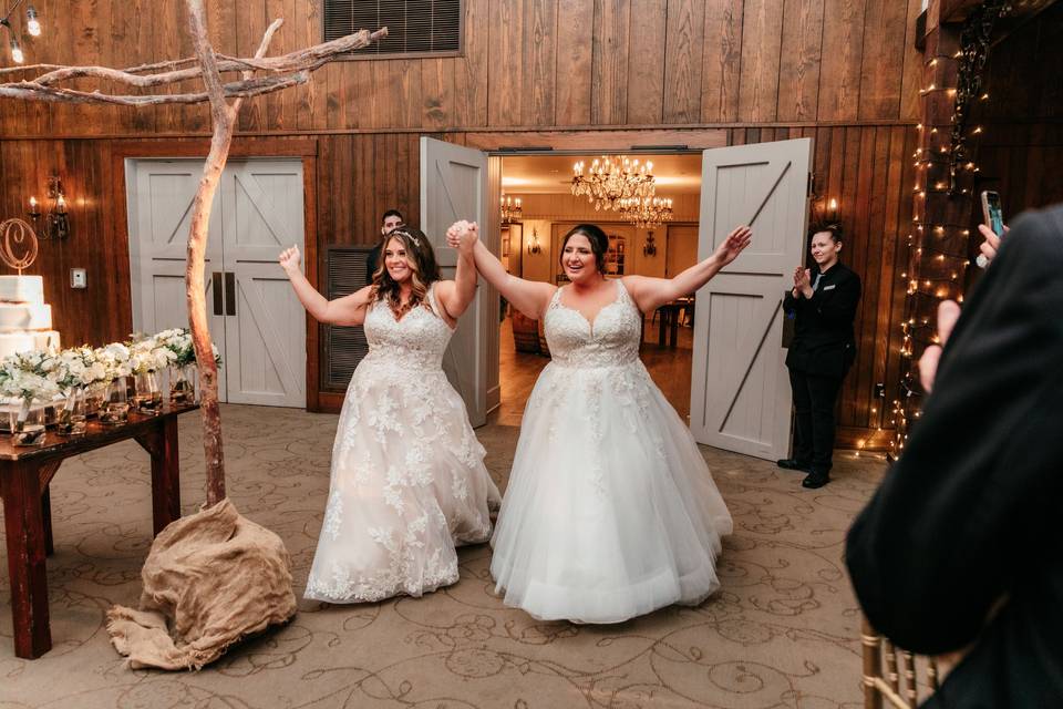 Wives hitting the dance floor!