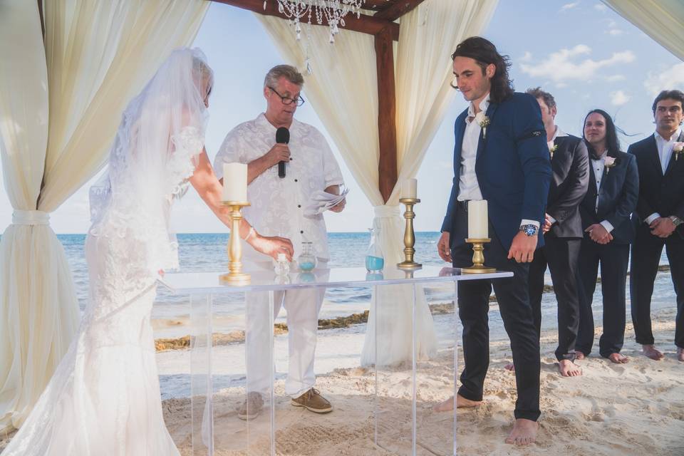 Dzenaila & Igor Beach Ceremony