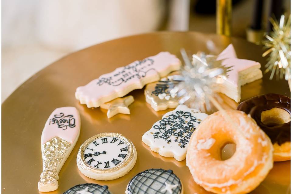 NYE Wedding Cookies
