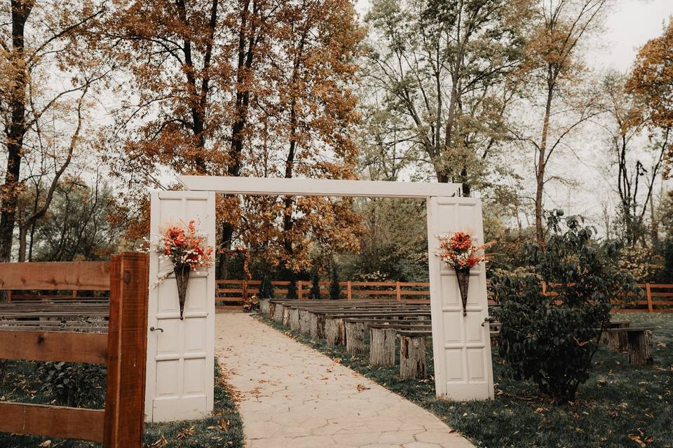 Outdoor ceremony at the Barn