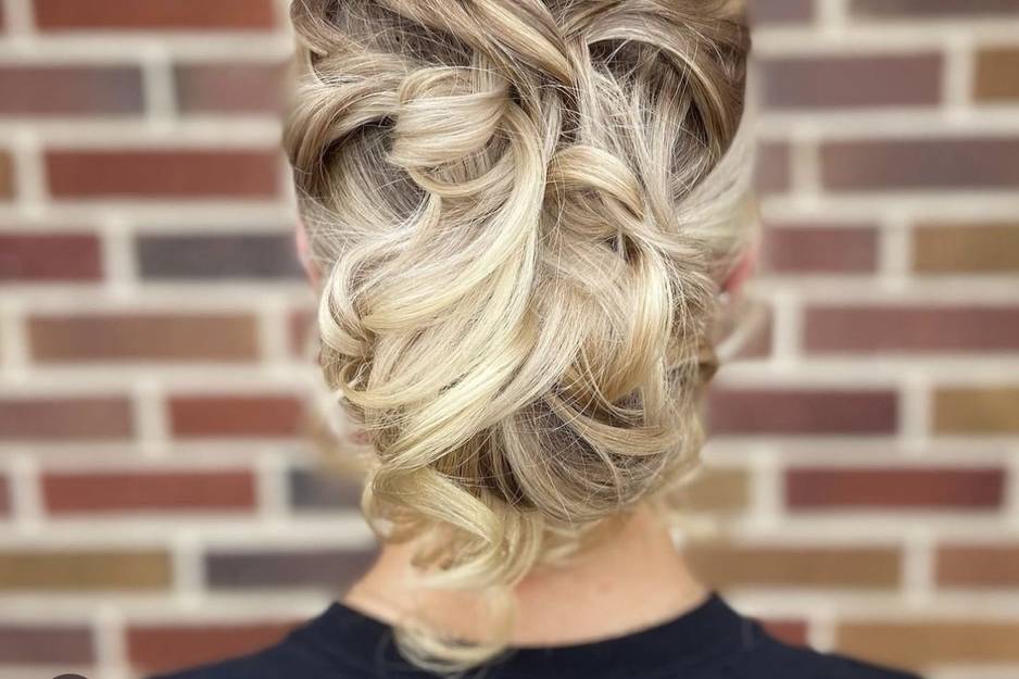 Prom updo