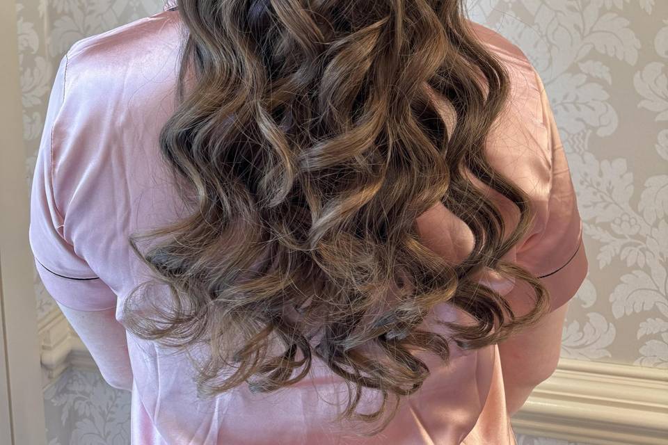 Bridesmaid hair