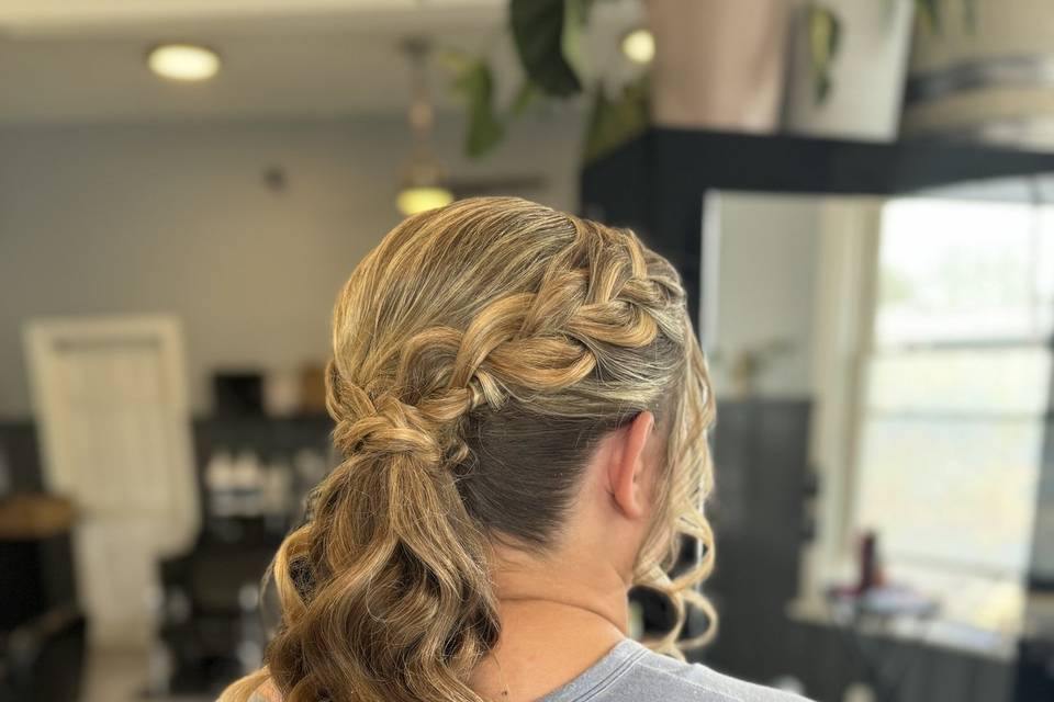 Prom style