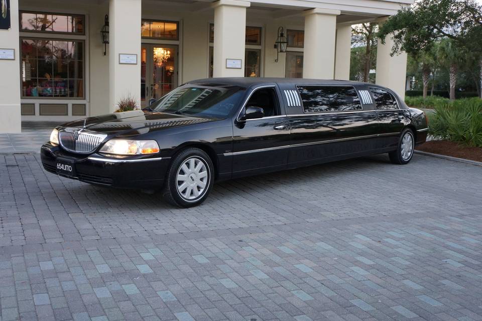 654LIMO