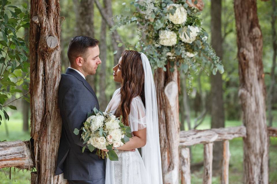 Redbud Venue Ceremony Site